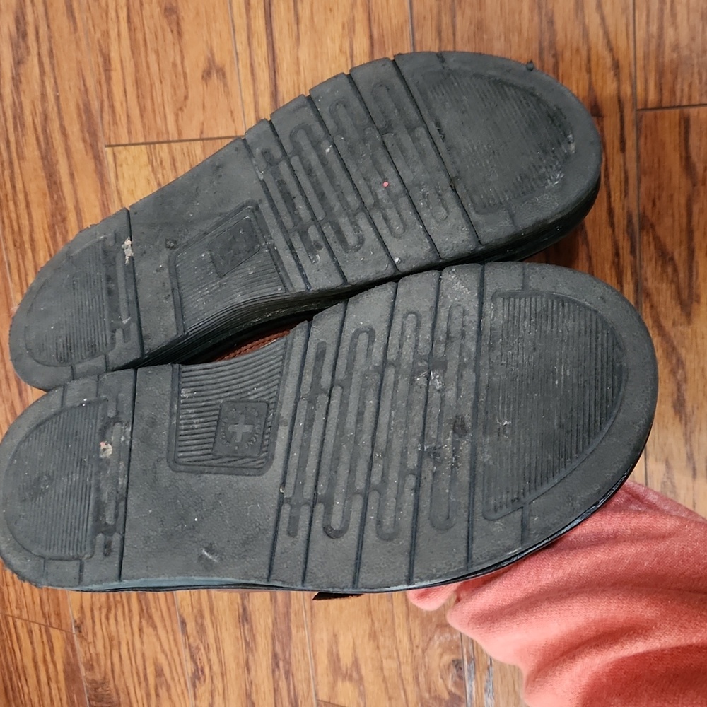 Dr.Martens Dax Brown Leather Slide Sandals - Picture 6 of 8
